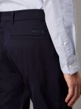 Μπλε Παντελόνι Chino Από Σατέν Σε Στενή Γραμμή  Άνδρας
