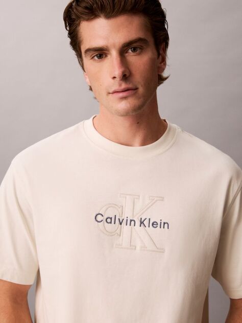 White Relaxed Logo Appliqué T-shirt  Men