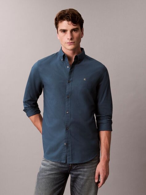 Blue Solid Classic Oxford Button-Down Shirt  Men