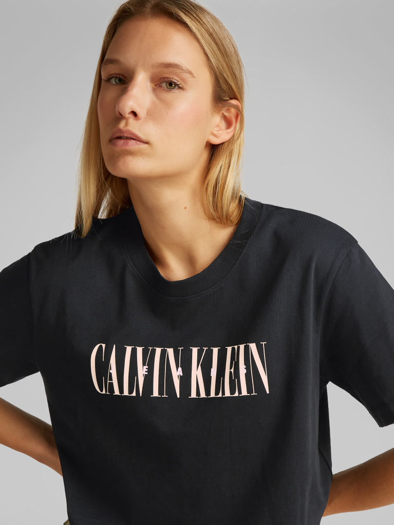 Μαύρο Varsity T-Shirt Σε Boxy Γραμμή  Γυναίκα