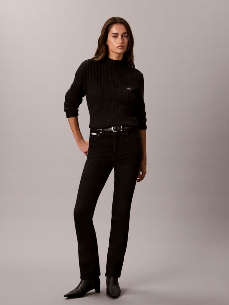 Μαύρο Στενό Τζιν Με Γραμμή Bootcut  Γυναίκα