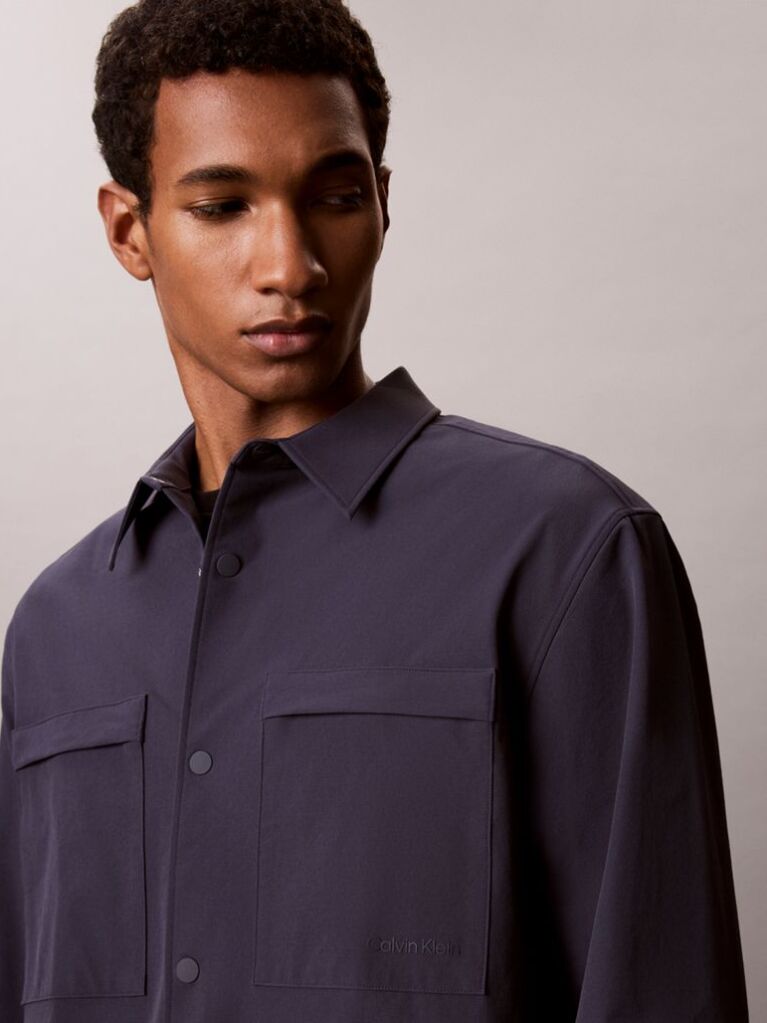 Μπλε Μακρυμάνικο Overshirt Με Άνετη Γραμμή Από Tech Dobby Πλεκτό  Άνδρας