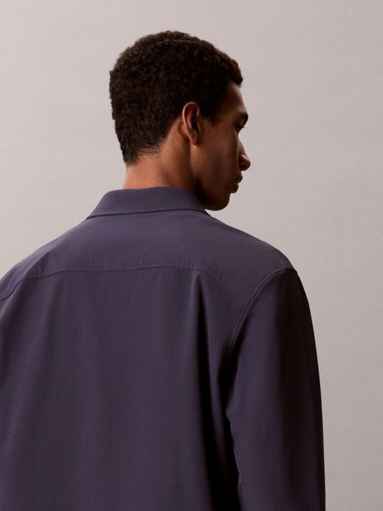 Μπλε Μακρυμάνικο Overshirt Με Άνετη Γραμμή Από Tech Dobby Πλεκτό  Άνδρας