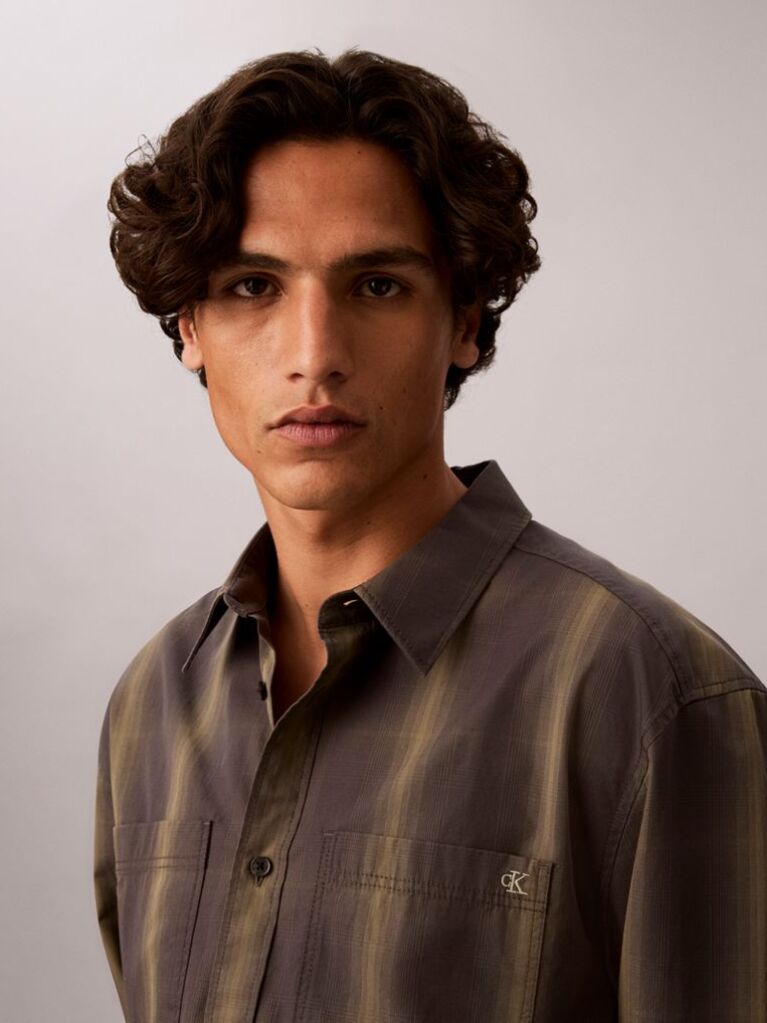 Μαύρο Καρό 90s Overshirt Με Άνετη Γραμμή  Άνδρας