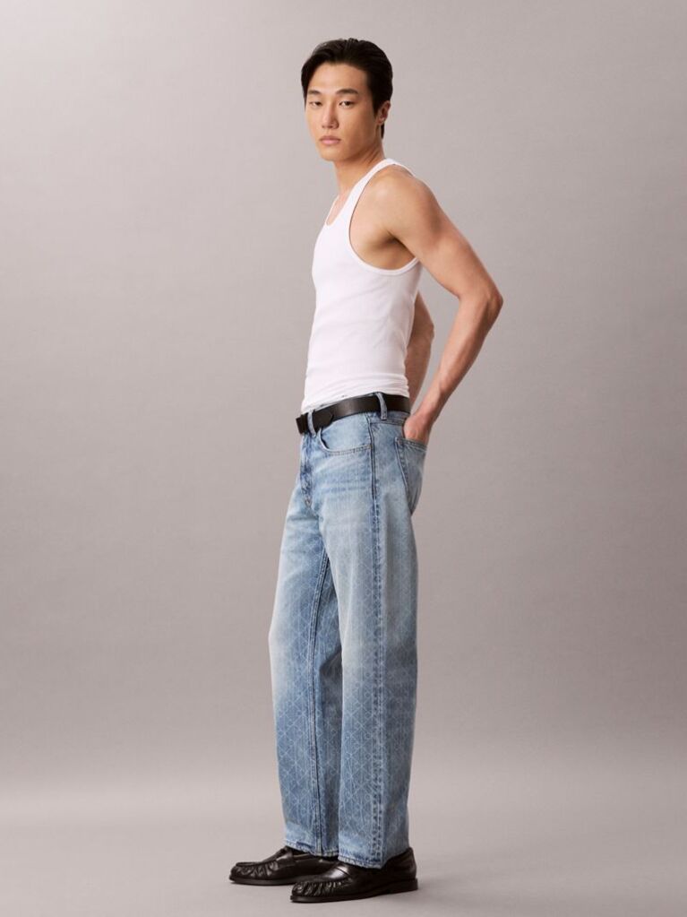 Denim Τζιν Με Ισια 90s Γραμμή Και Λογότυπο  Άνδρας