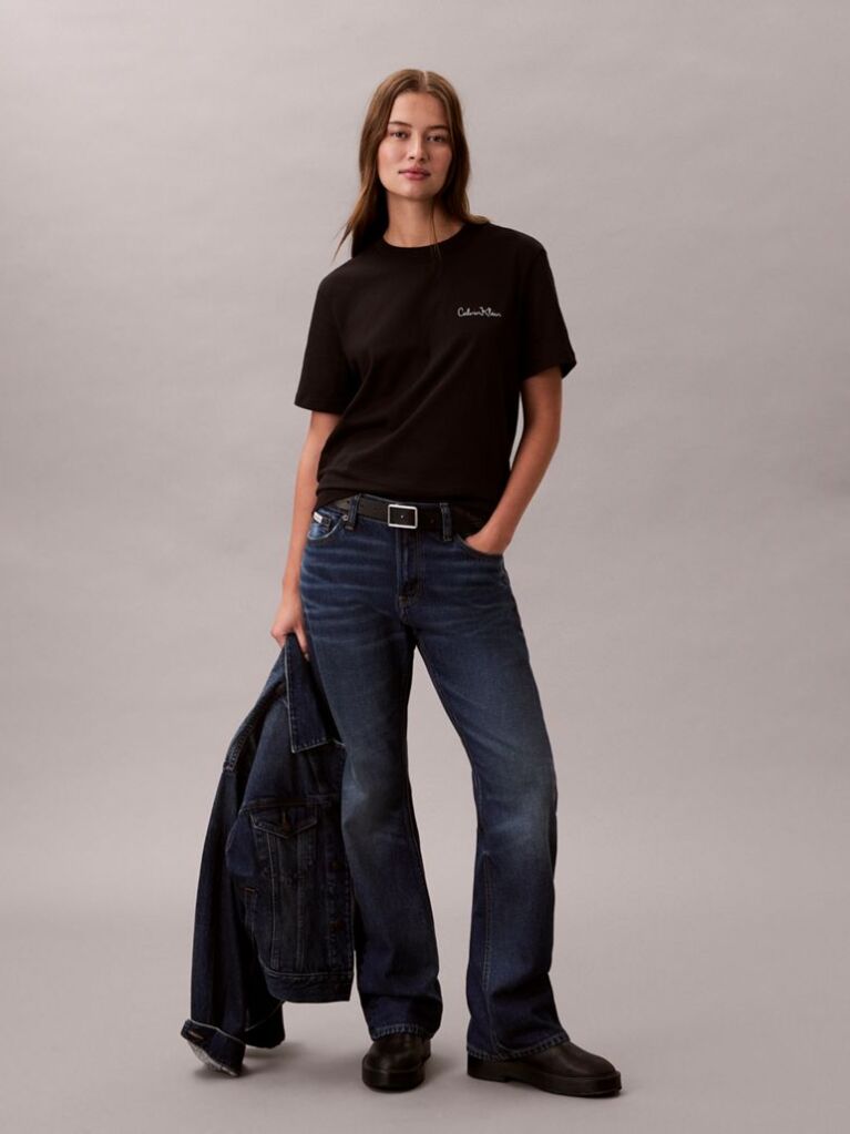 Μαύρο Κλασικό T-shirt Με Script Λογότυπο  Γυναίκα