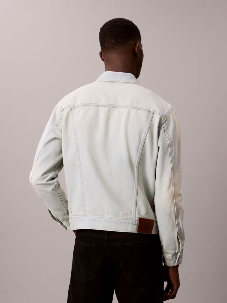 Denim Denim Jacket Με Κλασικό Trucker Στιλ  Άνδρας