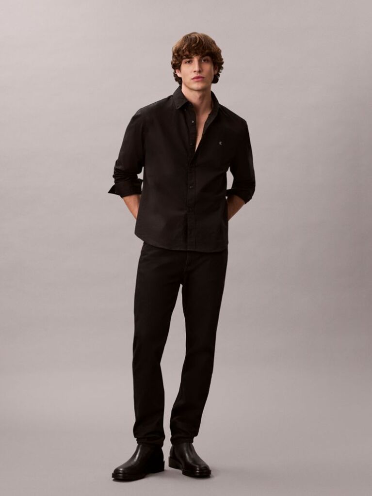 Black Solid Classic Oxford Button-Down Shirt  Men