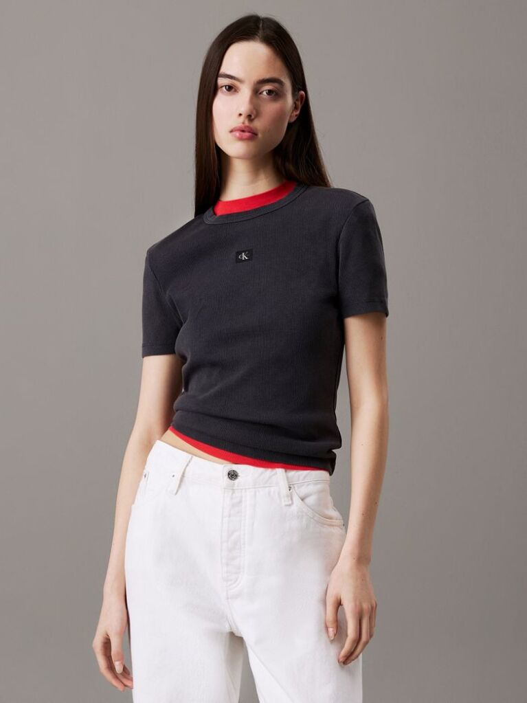 Μαύρο Ριμπ Βαμβακερό T-shirt Σε Slim Γραμμή  Γυναίκα