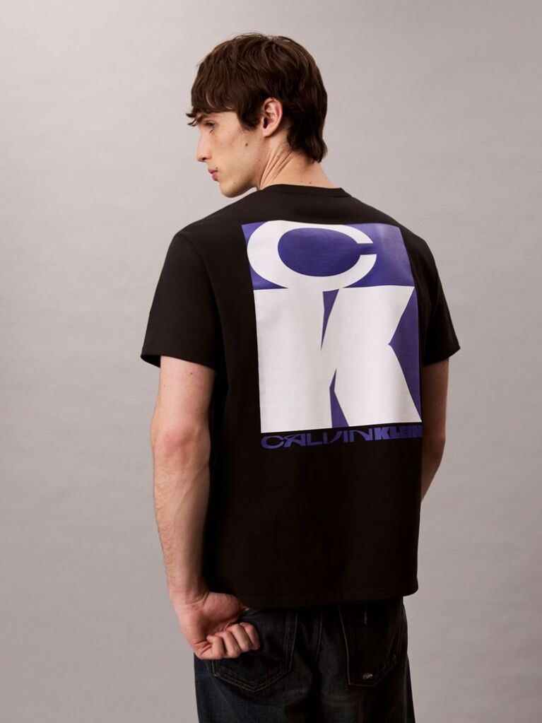 Μαύρο Άνετο T-Shirt Με Έντονο Λογότυπο  Άνδρας